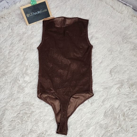 SKIMS MESH MOCK NECK BODYSUIT/ NWT/ M/ COCOA - Picture 6 of 13